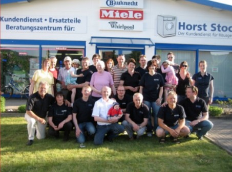 Teamfoto_Hausgeräte_Stock